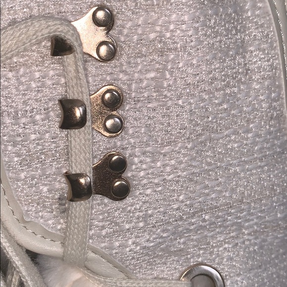 Converse-style, lace-up boots. - Picture 4 of 4